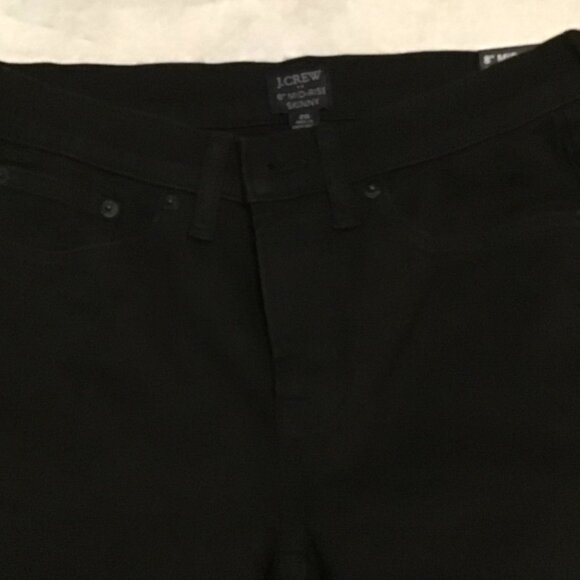 Black Woman Jeans - Picture 5 of 5